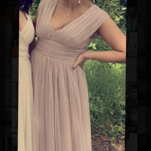 Balklänning  - Balklänning, använd 1 gång 