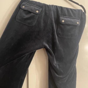 Vanlig blå juice byxa - Använd 4 gånger 