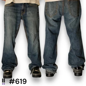 true religion 619 - feta baggy true religion jeans i modellen Bobby Super T💜innerben 79cm 💜ytterben 102cm 💜midja 36cm rakt över 💜benöppning 24cm 