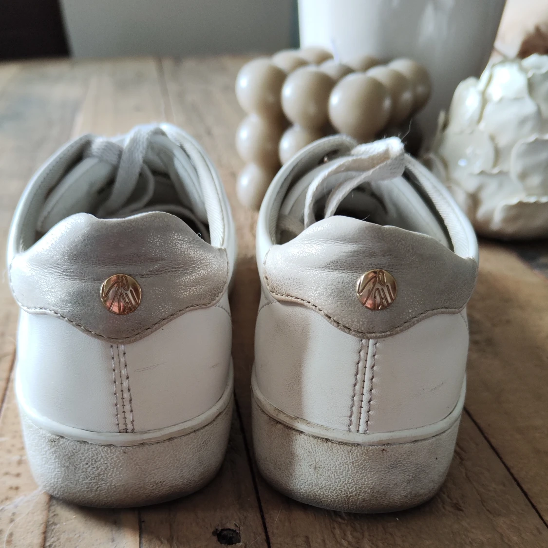 Väl använda skor  - 91