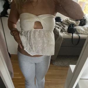 Supersöt topp - Supersöt vit topp!