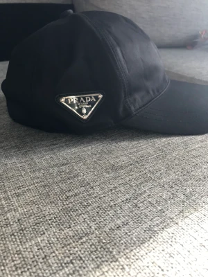 Prada Nylon Cap - I nyskick!