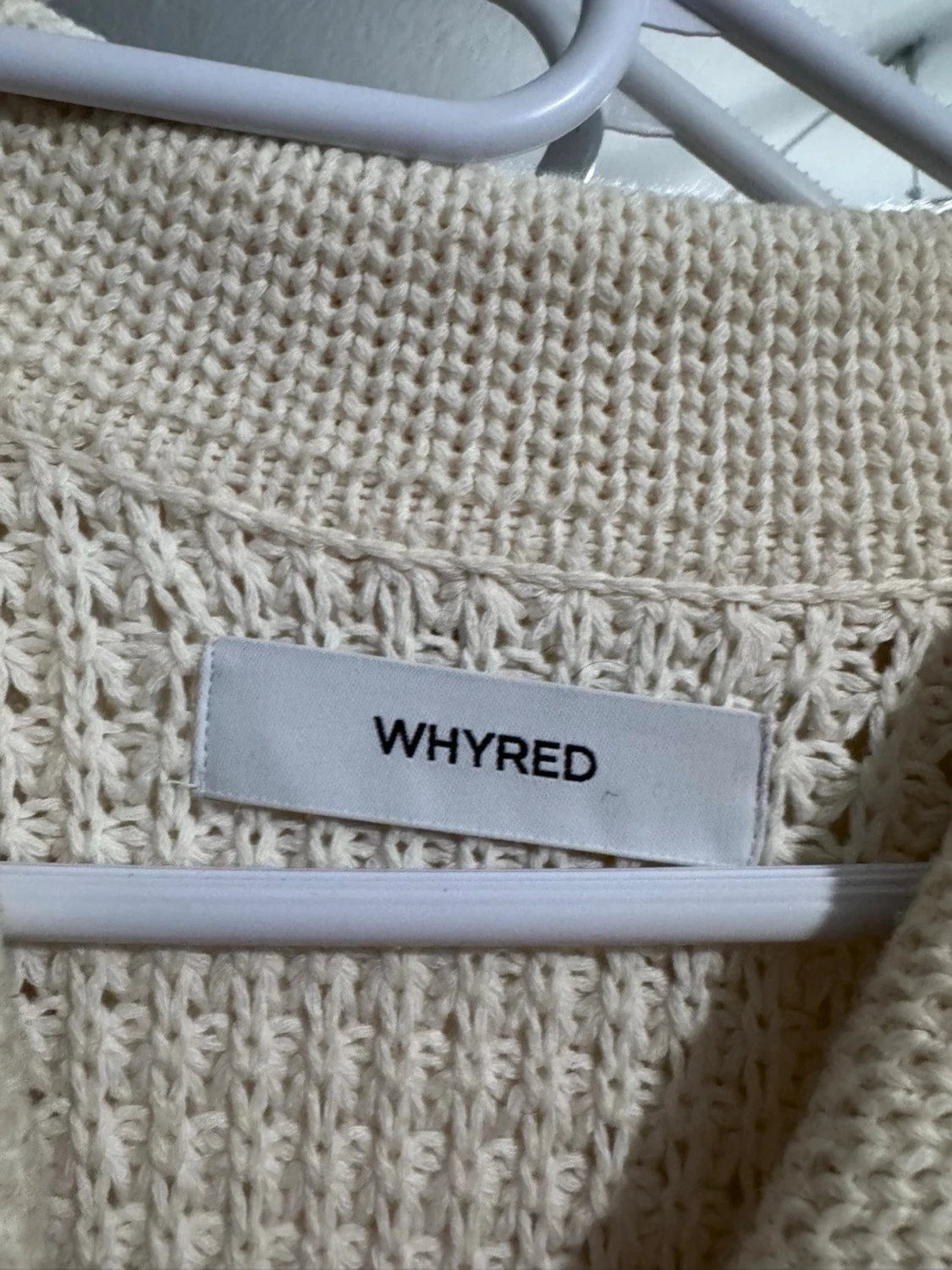 Vit stickad tröja från Whyred - 1