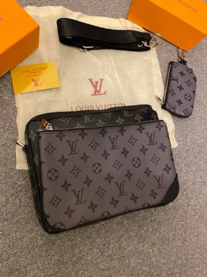 Trio bag - Den tredje minsta väskan tillkommer inte.