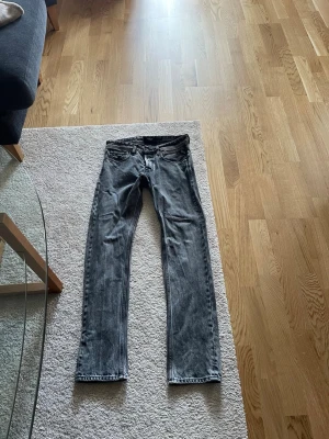 Replay Grover - Har enbart sättit på mig dem en gång i 30 min kanske