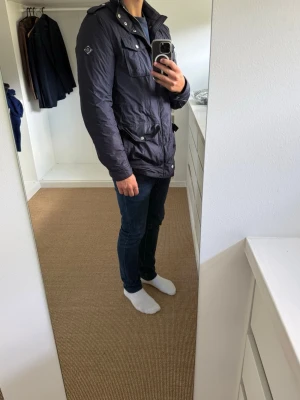 J Lindeberg Field Jacket - Field jacket från J Lindeberg - Storlek S - Skick 9/10