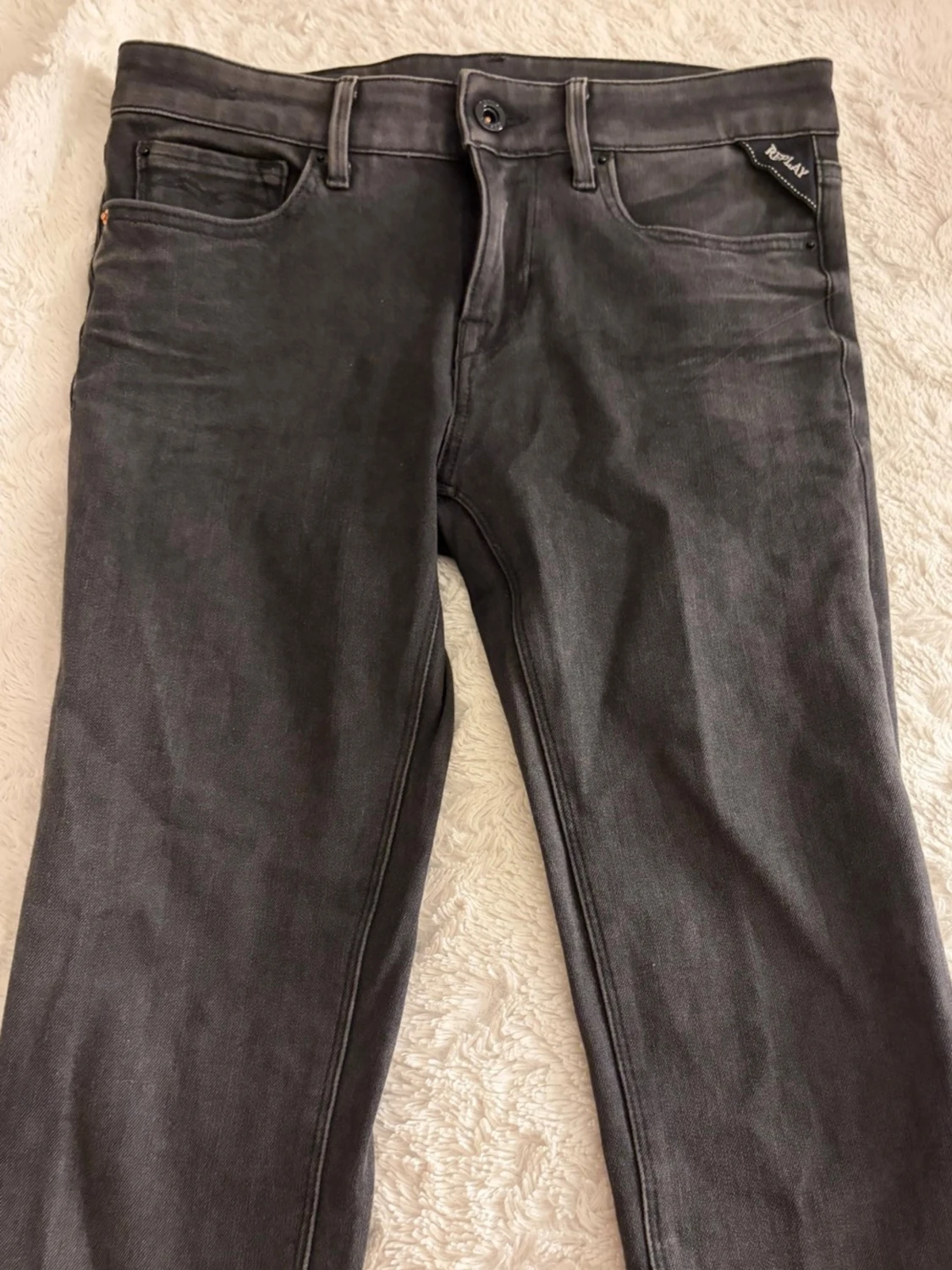 Svarta Replay jeans med smal passform