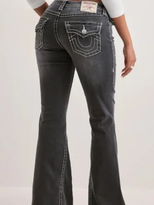 True religion jeans  - Helt nya, bara testade på, aldrig använda, inga defekter