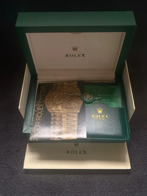 Bara box och tillbehör  - Säljer bara box och tillbehör! Rolle