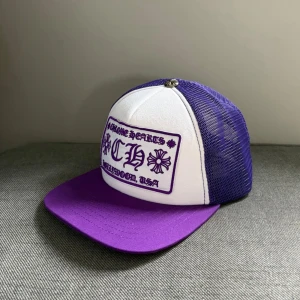 Chrome Hearts keps - Sjukt snygg keps frål Chrome Hearts. SnapBack så du kan ändra storlek själv. Nyskick!