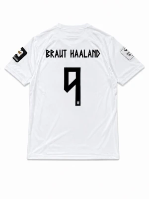 Norge fotbollströja Haaland - Helt oanvänd Norge matchtröja med Erling Haaland på ryggen med nummer 9. Skriv vid funderingar!