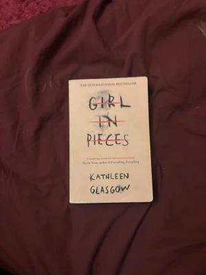 Girl in Pieces - Girl in Pieces av Kathleen Glasgow