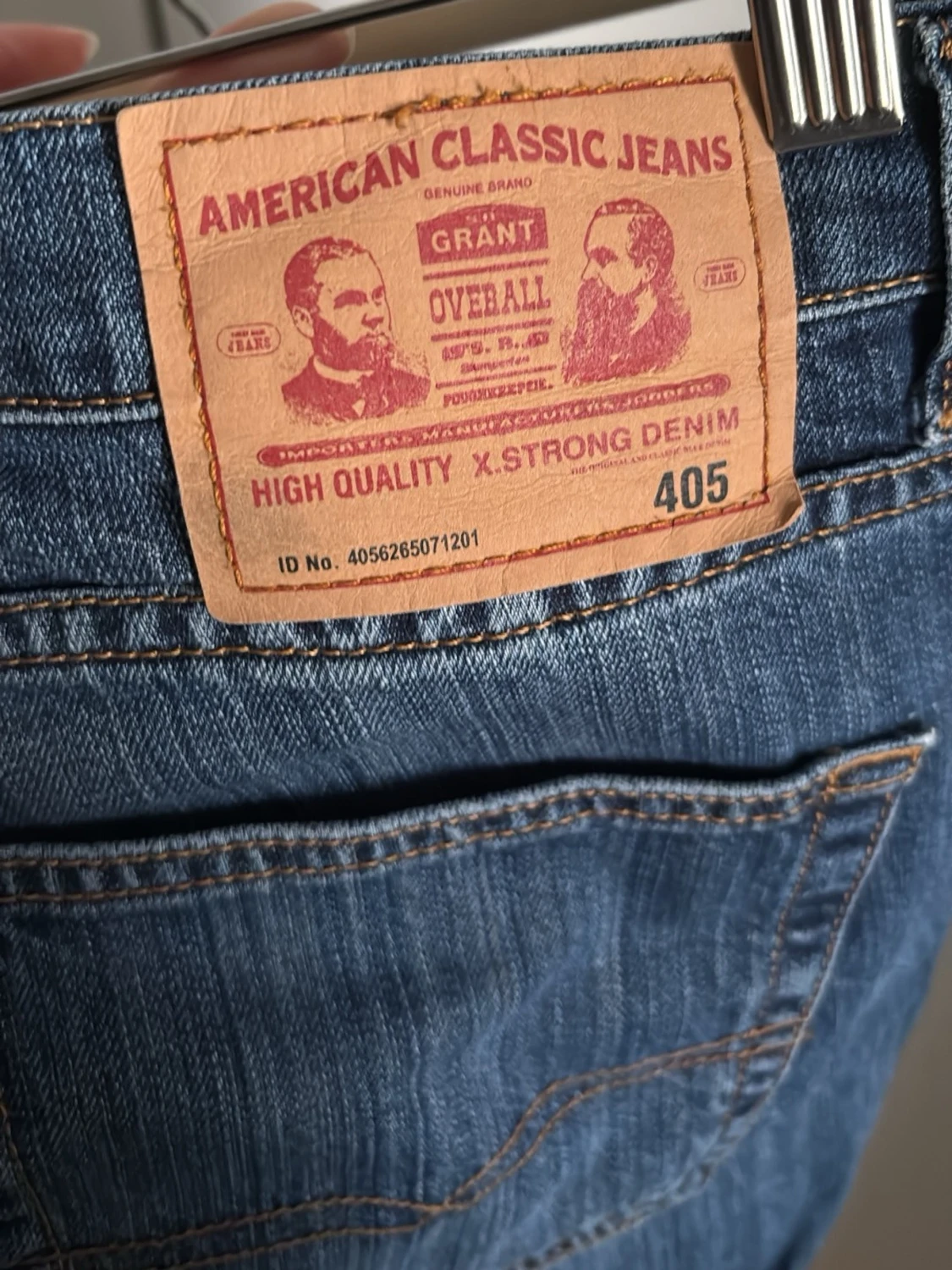 Blå raka jeans från Grant