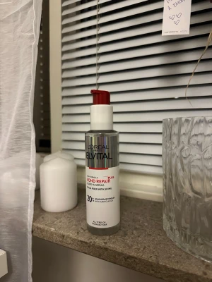 L'Oréal Elvital Bond Repair Serum - Populärt hårserum 🙏 Testat 1/2 gånger men inget för mig tyvärr❤️