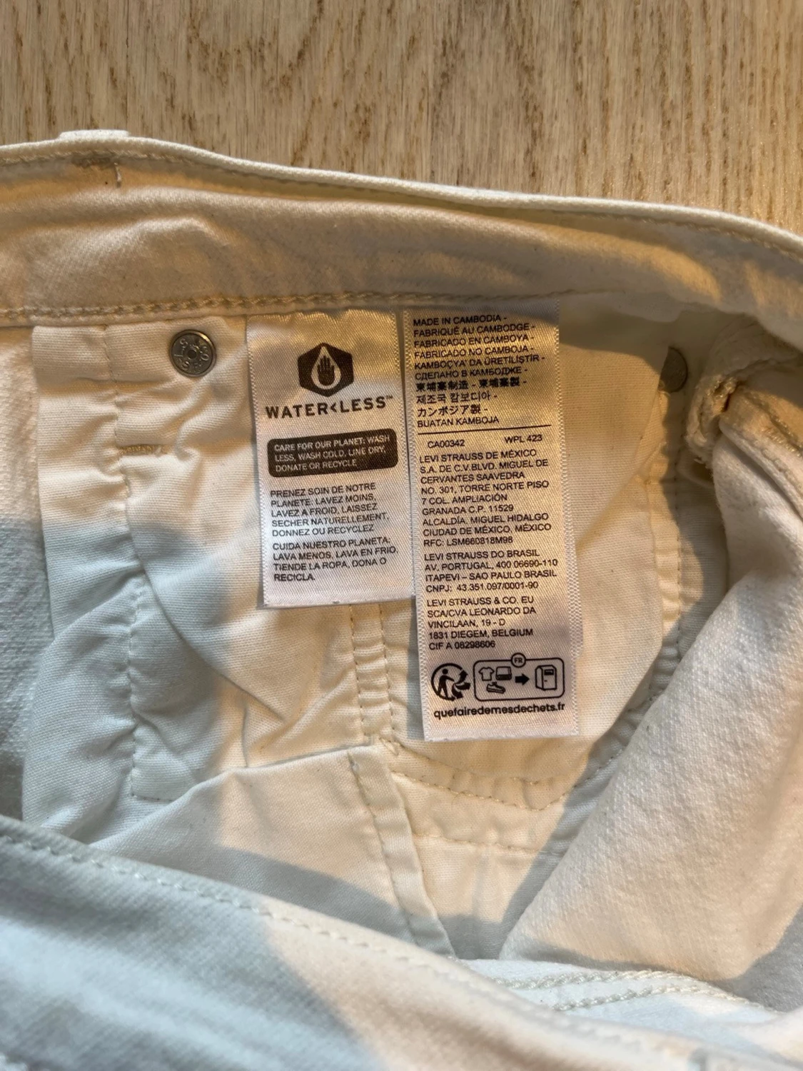 Vita högmidjade jeansshorts Levi's - 4