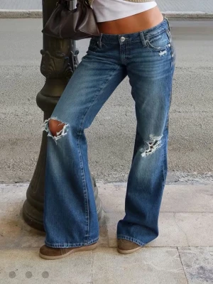 Loose bootcut jeans Gina 14+ - (Bild från ginas hemsida) kontakta mig för fler egna bilder 💕 Använda fåtal gånger!