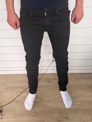 Replay jeans - Replay jeans - fråga om mått, bra skick.