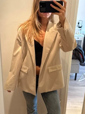 Beige kavaj  - Superfin! Oversized 