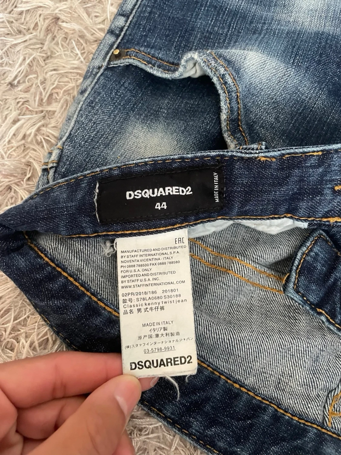Blå slitna jeans från Dsquared2 - 2