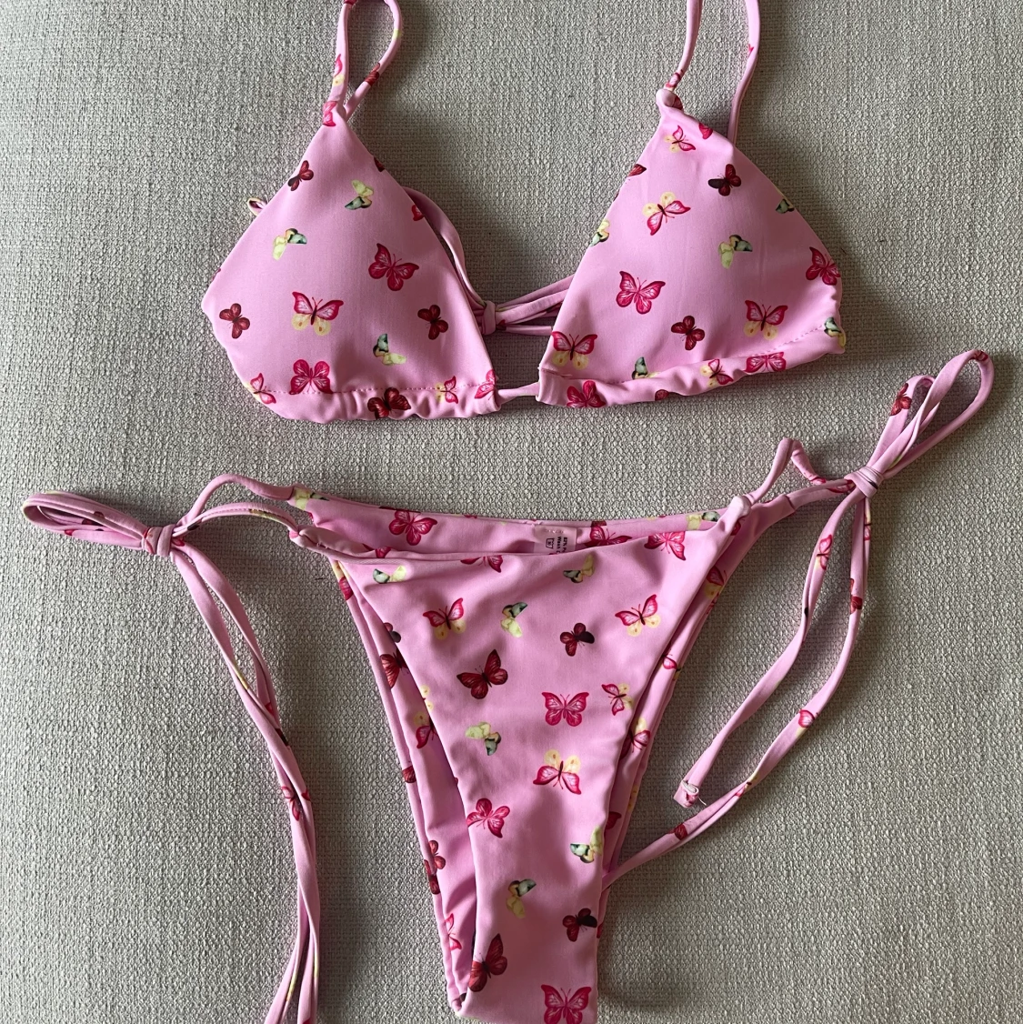 Bikini med fjärilar  - 90