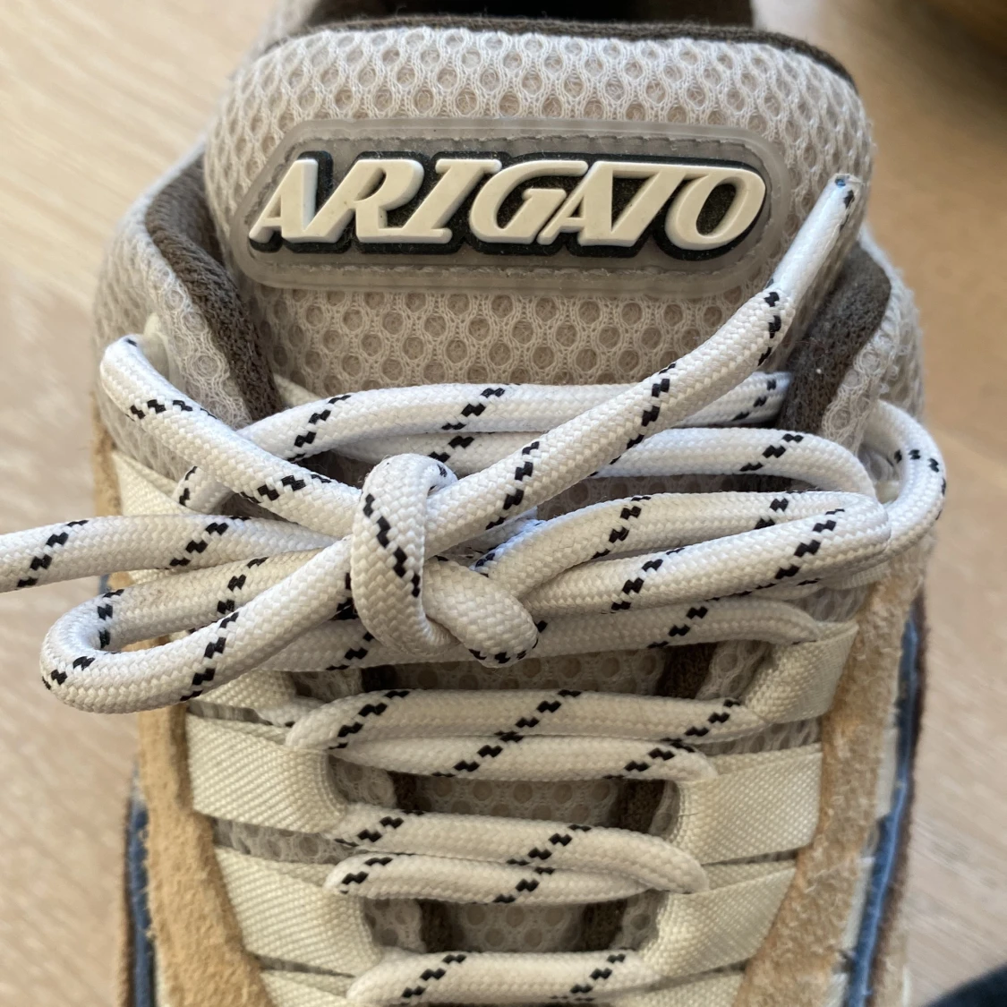 Axel arigato skor  - 91