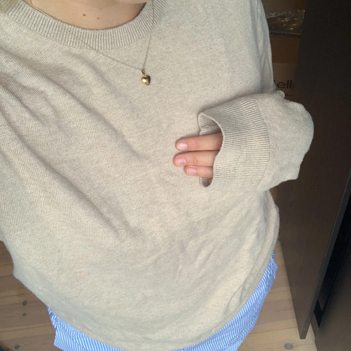 Stickad tröja  - 91