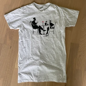 T-shirt - Fin t-shirt köpt secondhand, köparen står för frakten på 49kr 