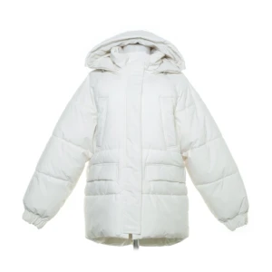 Vinter jacka  - Vit jacka från zara i strl S. Nypris 900kr. Använd någon gång men för kort i armarna på mig som är väldigt lång.