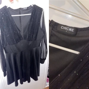 Klänning med glitter  - Klänning i storlek large, knappt använd 