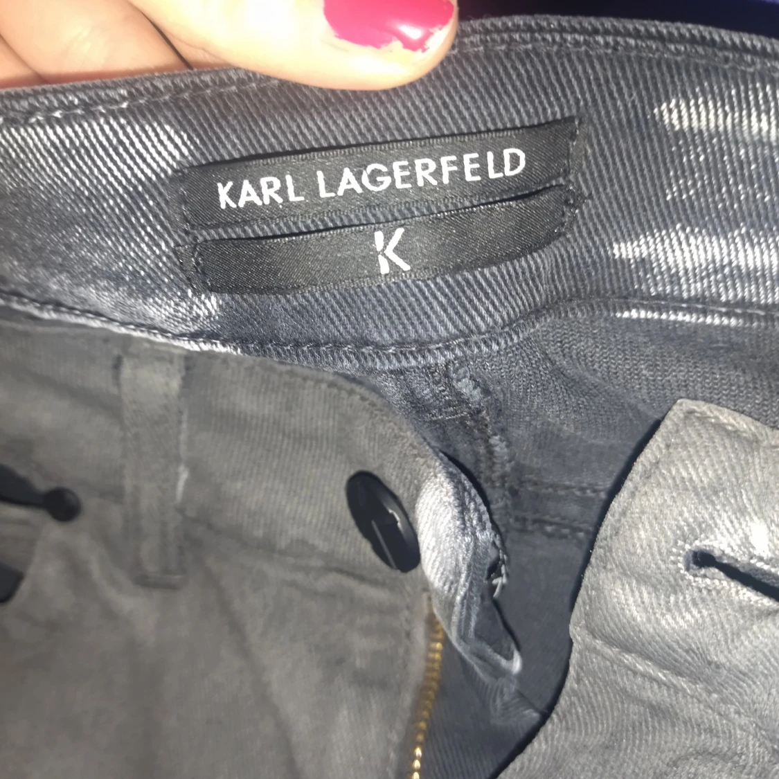 Karl Lagerfeld 27/32 byxor  - 90