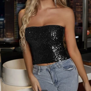 Svart glitter topp - Alldrig använd 