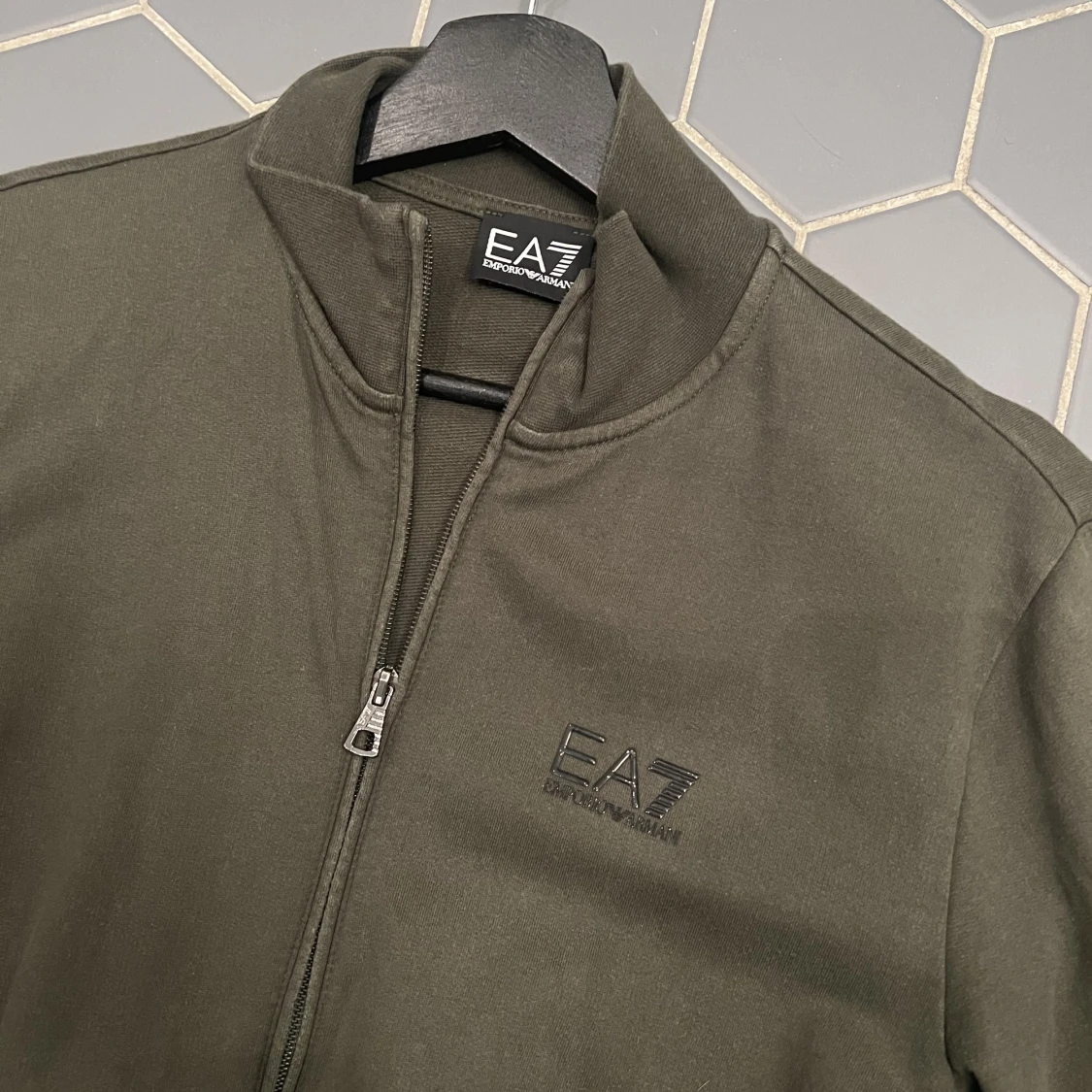 Ea7 Tracktop - 1