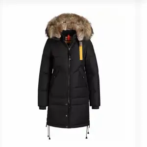 Parajumpers was I gift! I have already one Canada goose and I have only juse this jacket 3 times last year! Brand New 