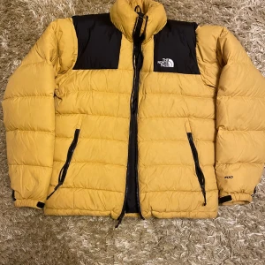 The North Face Jacka - En North Face jacka i storlek M 