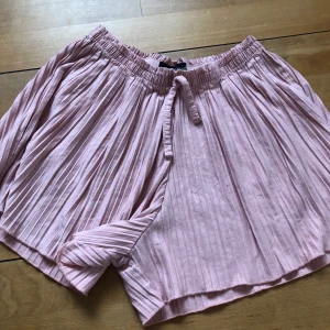 Pyjamasshorts - Pyjamasshorts från ullared. Frakt tillkommer på 35kr!