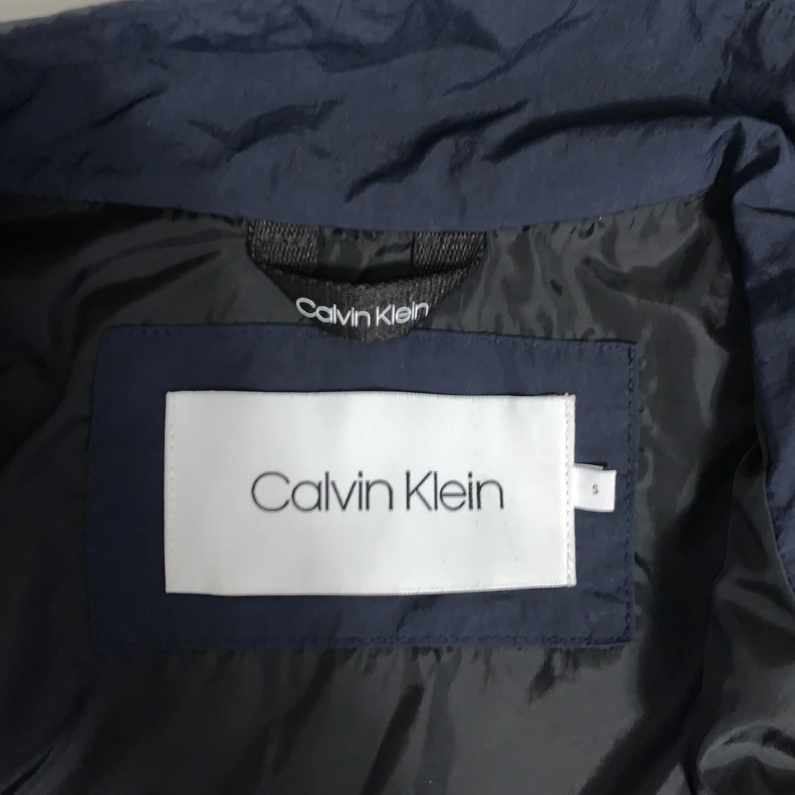 Calvin Klein Jacka - 90