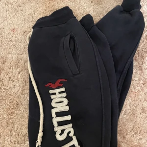 Hollister mjukisbyxor - Aldrig använda i princip i storlek S ❤️