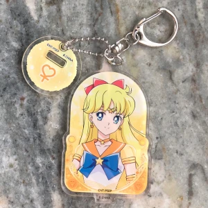 Sailor Moon nyckelring Sailor Venus - nyckelring med Sailor Venus. oanvänd och i nyskick. 