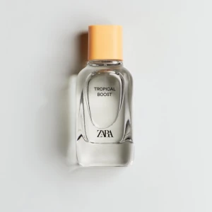 Zara parfym - Tropical Boost 100ml. Oanvänd, endast testad ca 5 sprut :)  Slutsåld på hemsidan 💞om så önskas skickar jag med lådan den kom i! köpt för 199 säljer nu för 100 + frakt 