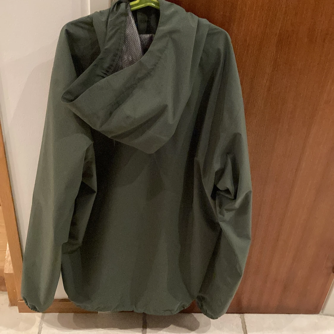 Haglöfs regnjacka mycket bra skick  - 91