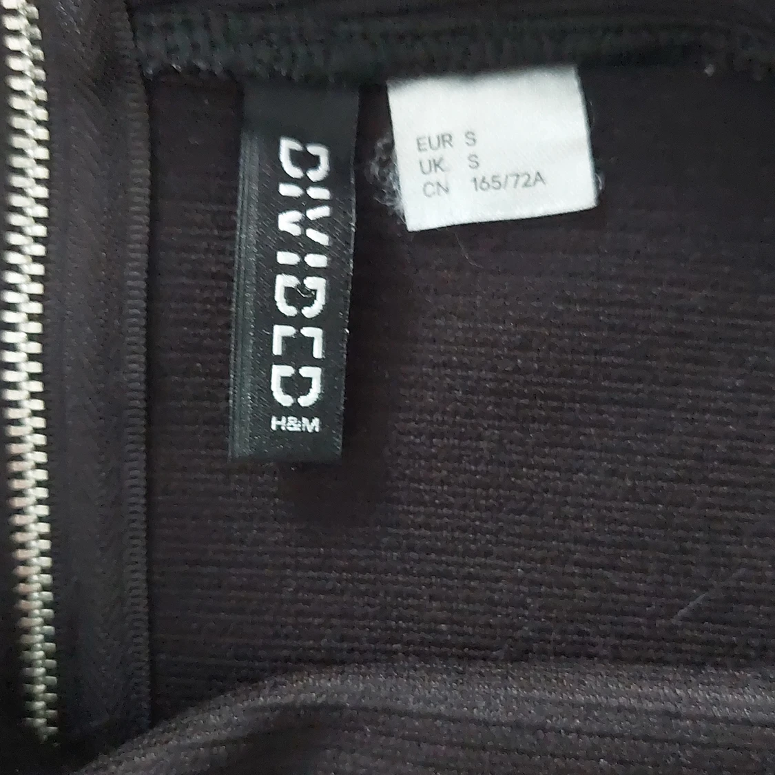 Kort svart kjol - 91