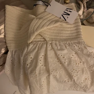 Zara topp - Slutsåld topp från Zara i strl S! Bud i kommentarerna