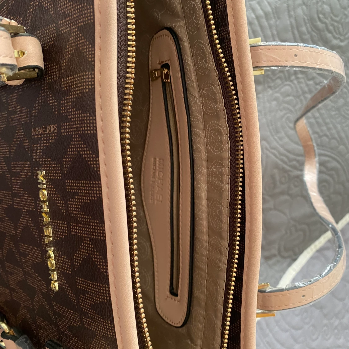 Michael kors väska - 90