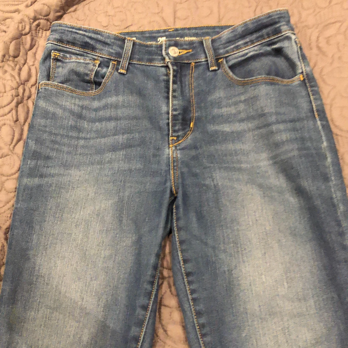 Levis  high waist Skinny jeans storlek 27   - 90