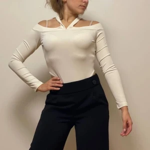 Body  - Jätte fin body. Aldrig använd. 