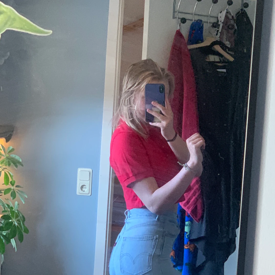 Röd croppad pikétröja  - 91