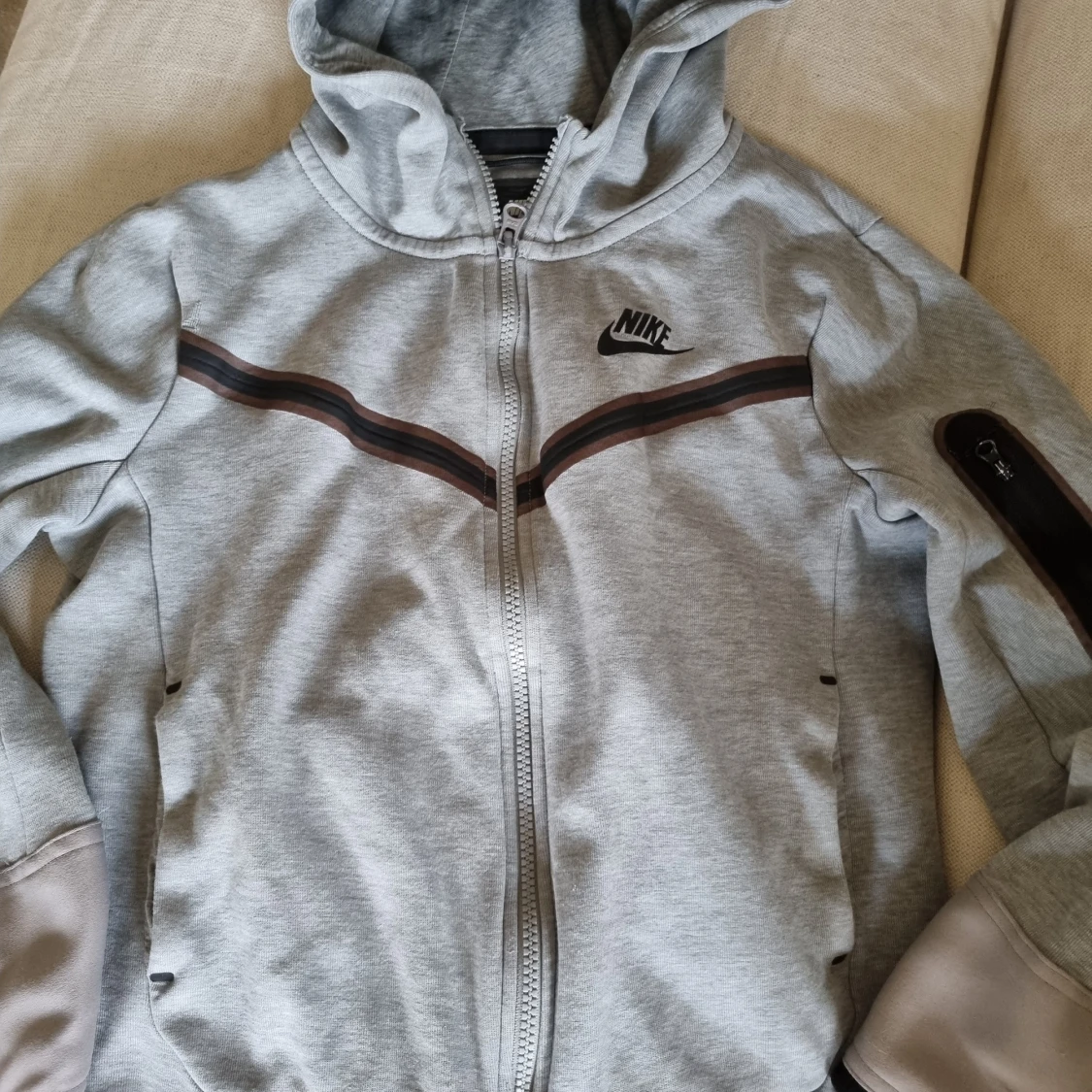 Nike tech Fleece 7-9 år 