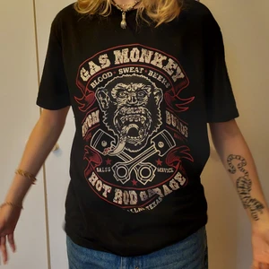 tshirt - nyskick, ändast frakt