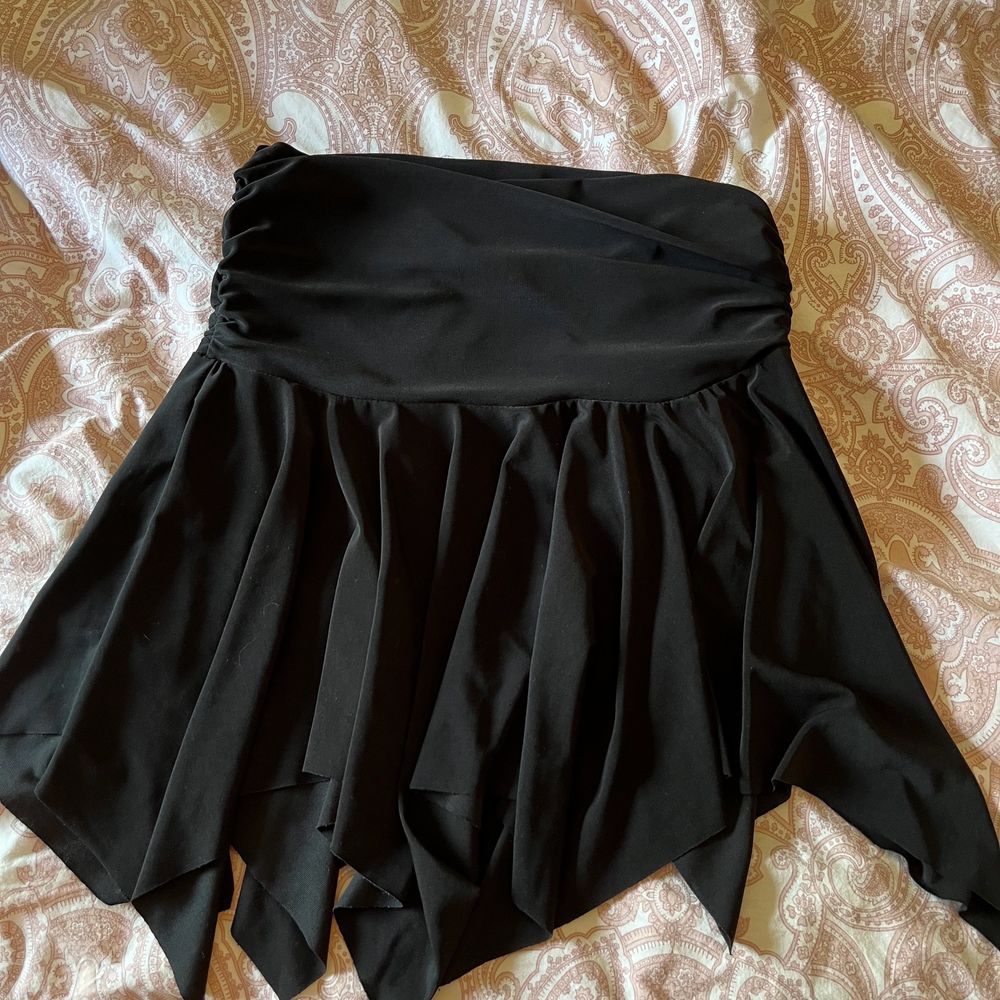 kjol second hand storlek XS | Plick Second Hand