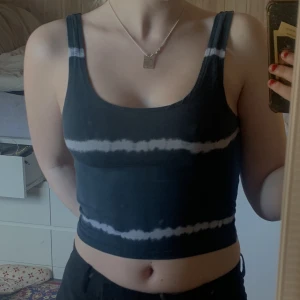 3 olika - köp som i ett paket med alla för 80 eller en för 35kr